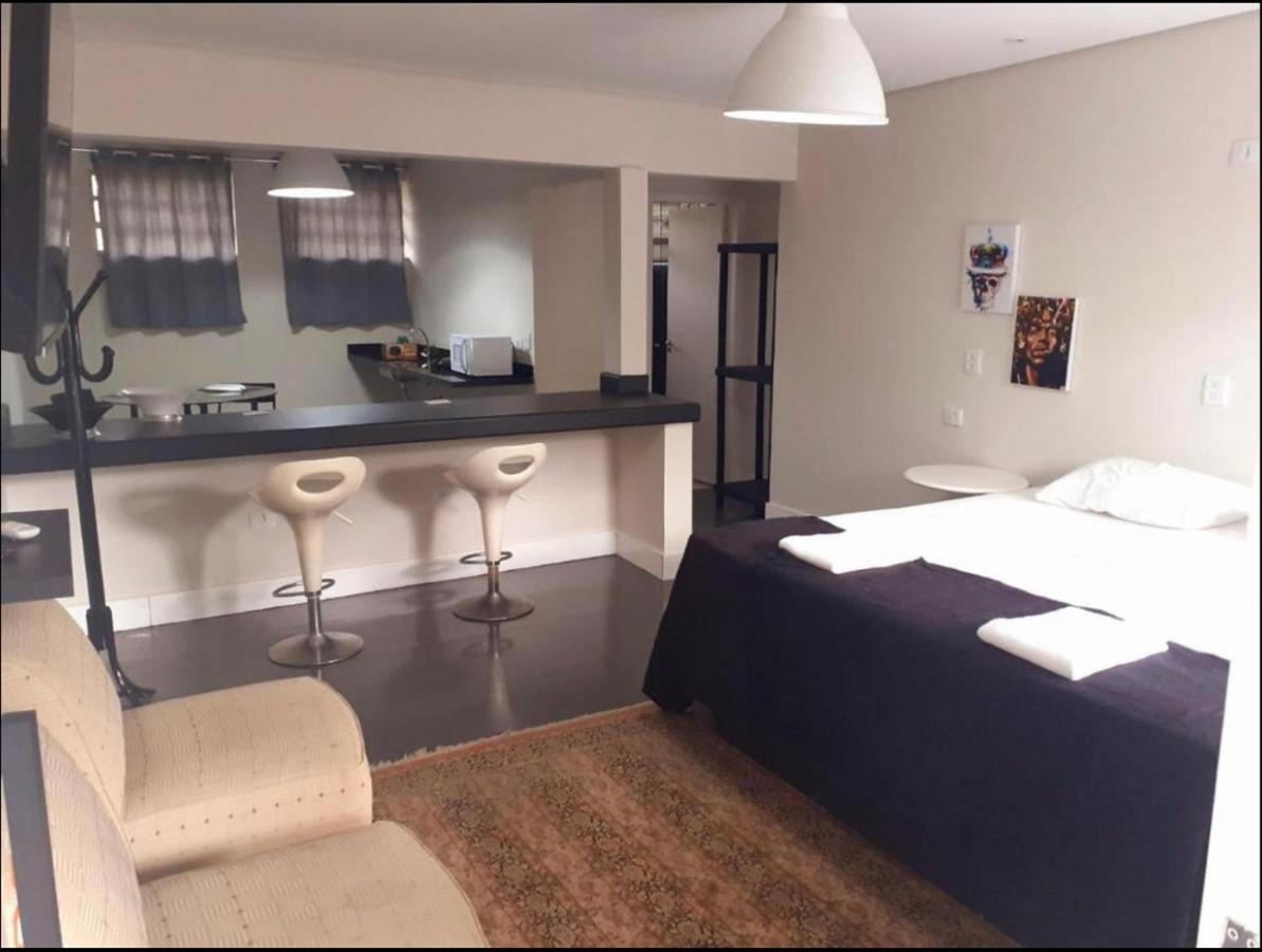 Living Hotel Morumbi Сан-Пауло Экстерьер фото
